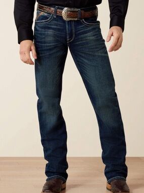 Ariat M4 Relaxed Low Rise Stretch Adkins Men’s Boot Cut Jean Size 29/32